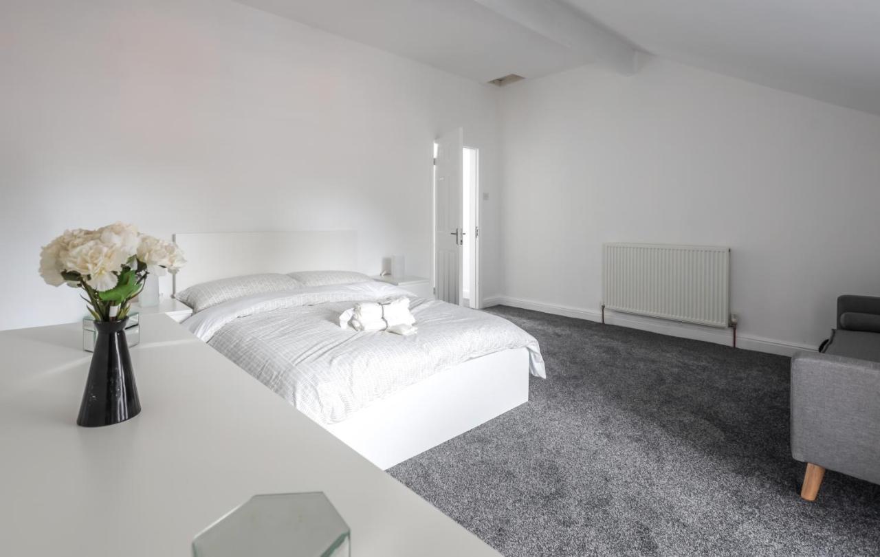 Spacious 4 Bed House In Birmingham, Suitable For Contractors Luaran gambar